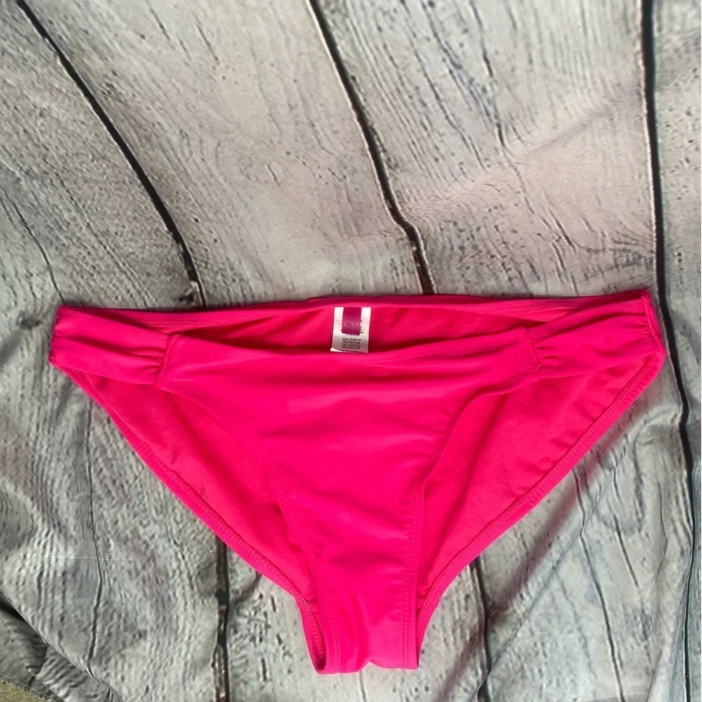 5/$20 Women’s Jrs Hot Pink Op Bikini Bottoms Large Size 11/13